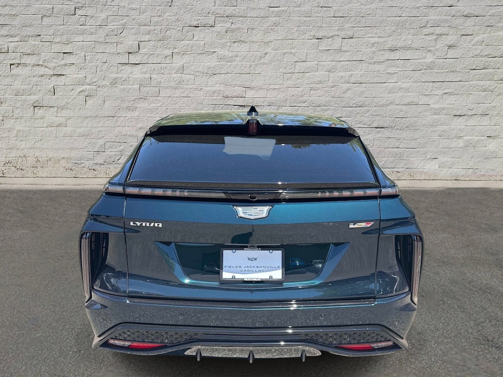 New 2026 CADILLAC LYRIQ V-Series SUV