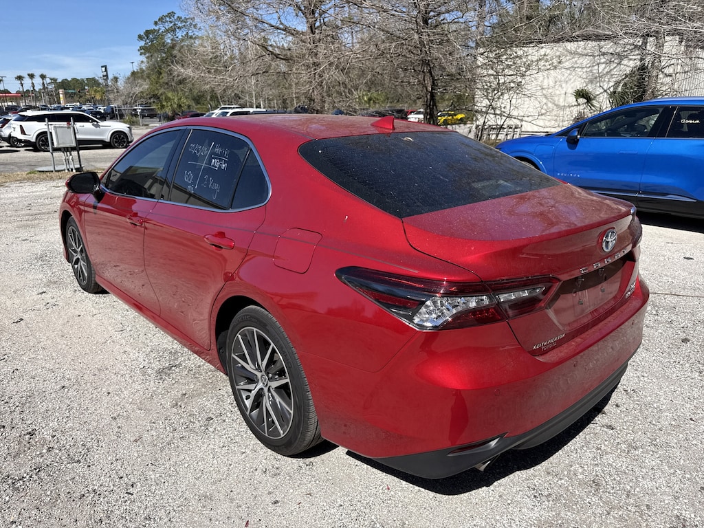 Used 2023 Toyota Camry Hybrid XLE