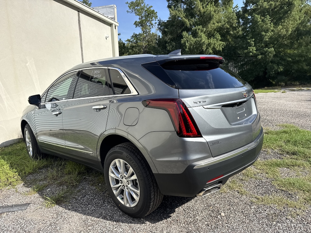 Used 2021 CADILLAC XT5 FWD Luxury SUV