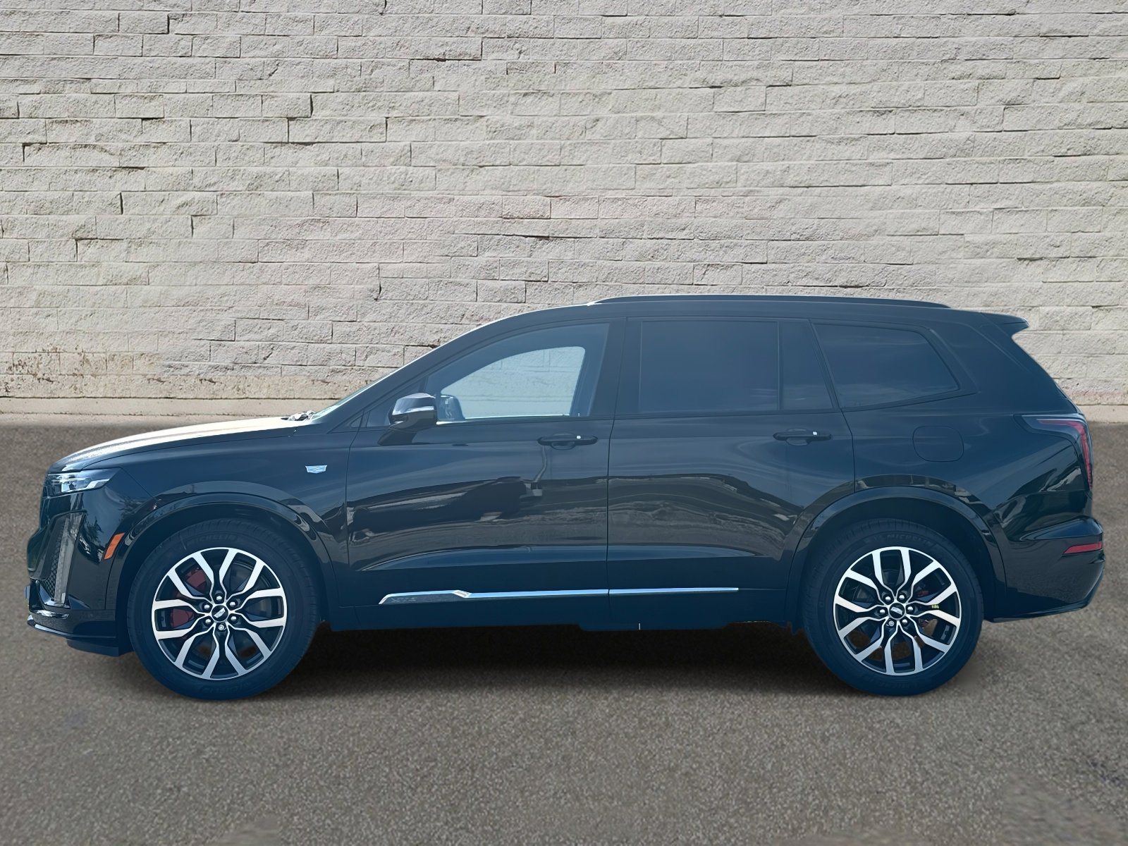 2025 Cadillac XT6 Sport's photo