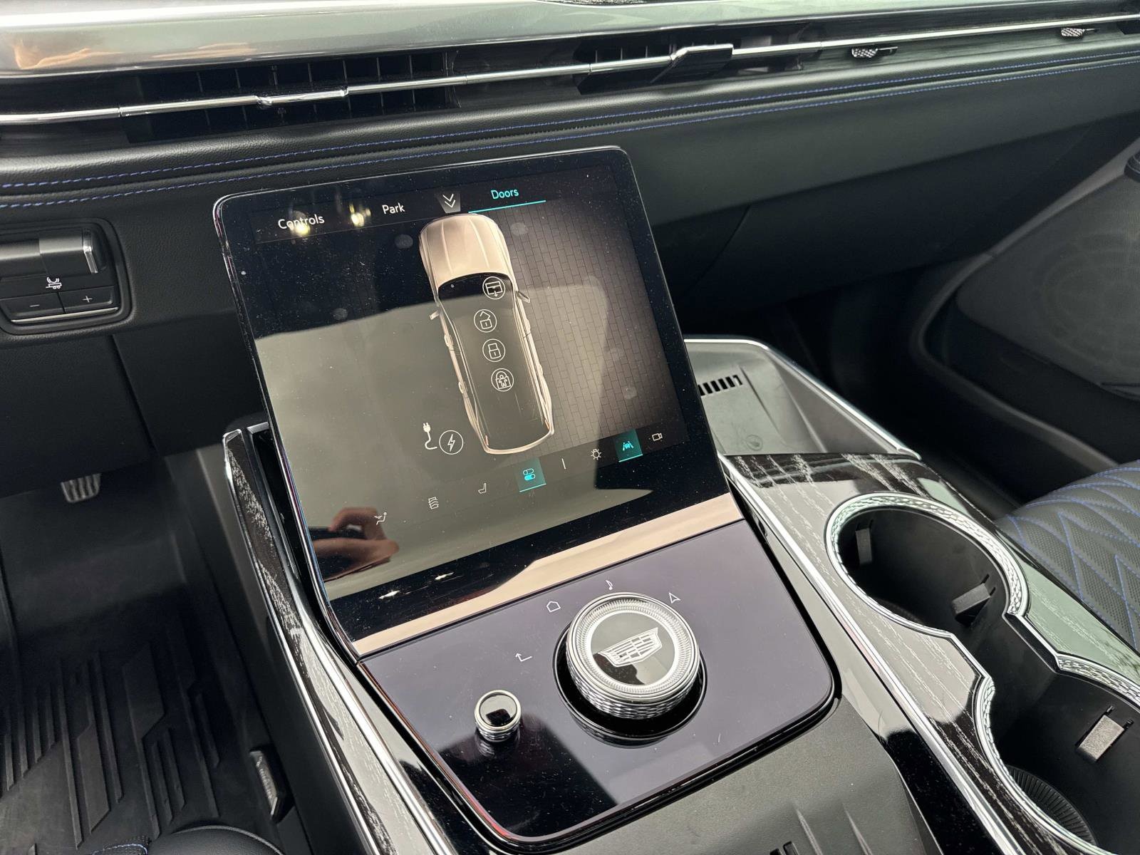 2026 Cadillac Escalade IQ Sport - Photo 26