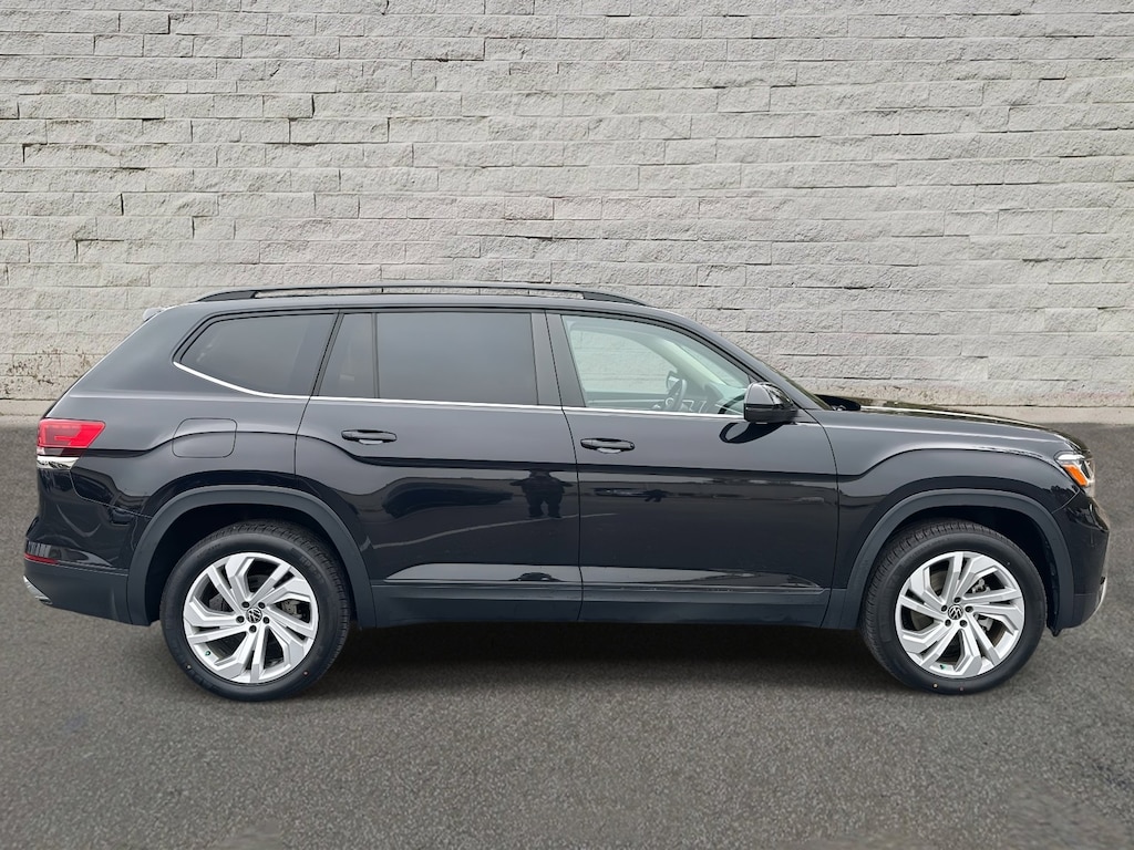 Used 2021 Volkswagen Atlas 3.6L V6 SE w/Technology