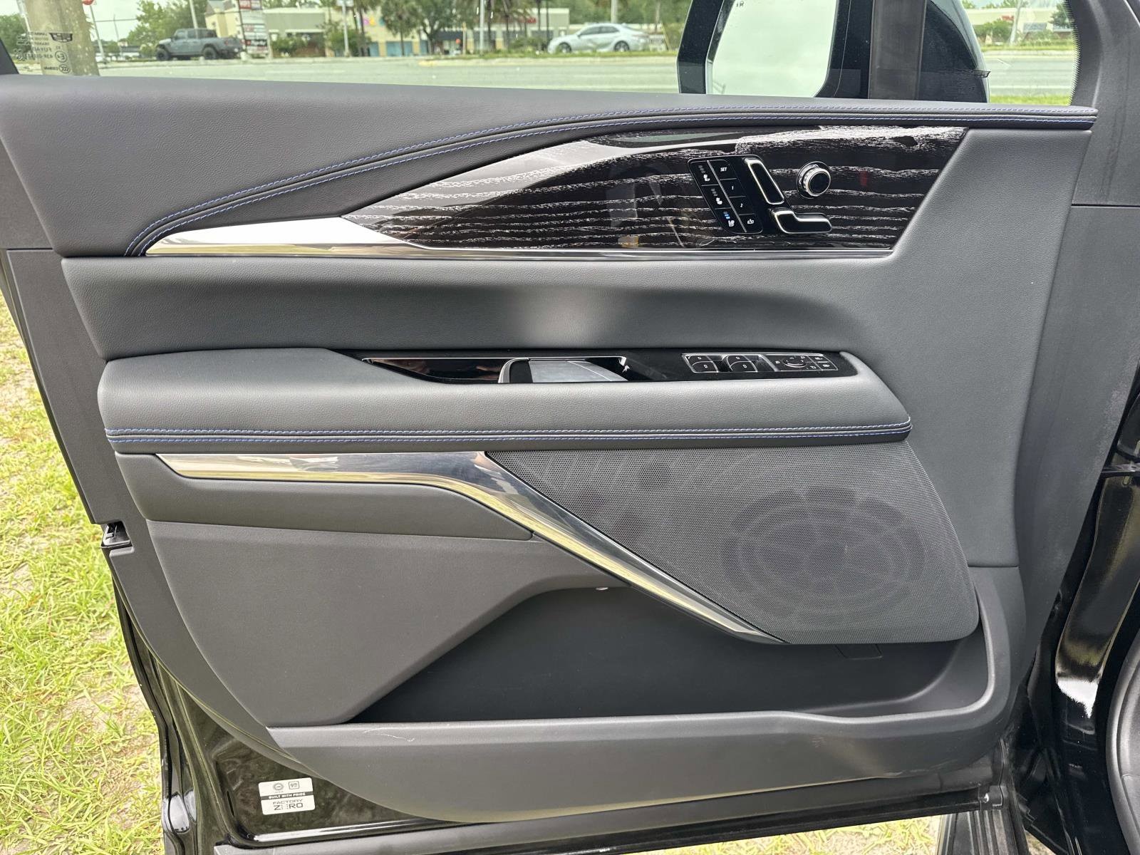 2026 Cadillac Escalade IQ Sport - Photo 19