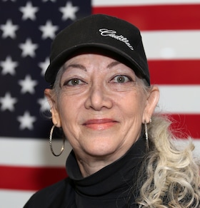 Staff member Mary Urzetta from ID_6c1d69987df4