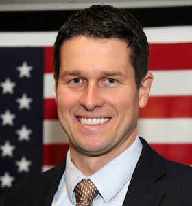 Staff member Frankie Hornik from ID_b64d5a9ac090