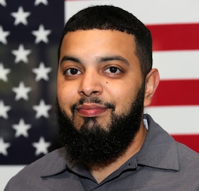 Staff member Justin Ovalles from ID_6c1d69987df4