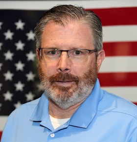 Staff member Robert Schwabe from ID_6c1d69987df4