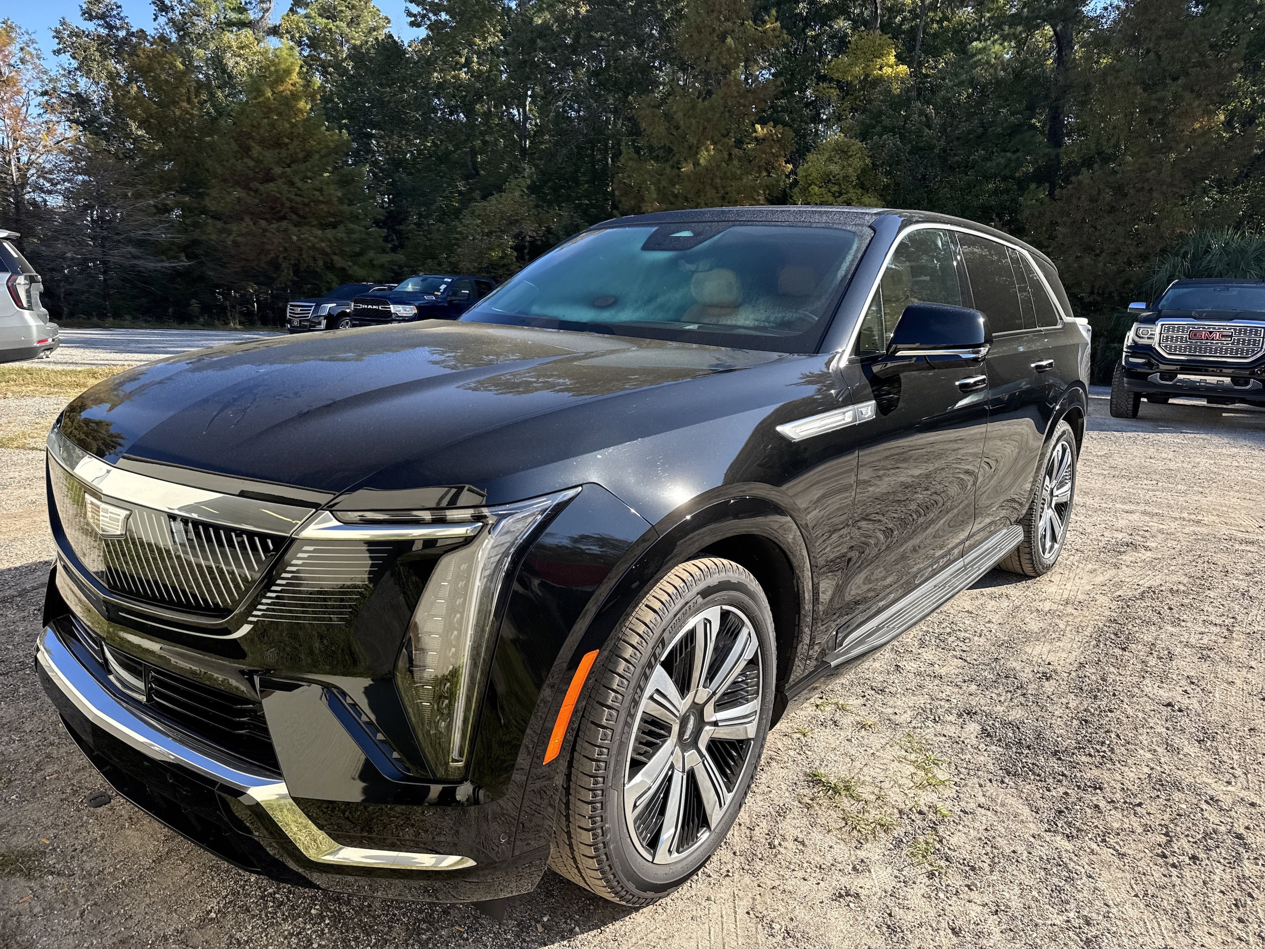 2025 Cadillac Escalade IQ Luxury 2's photo