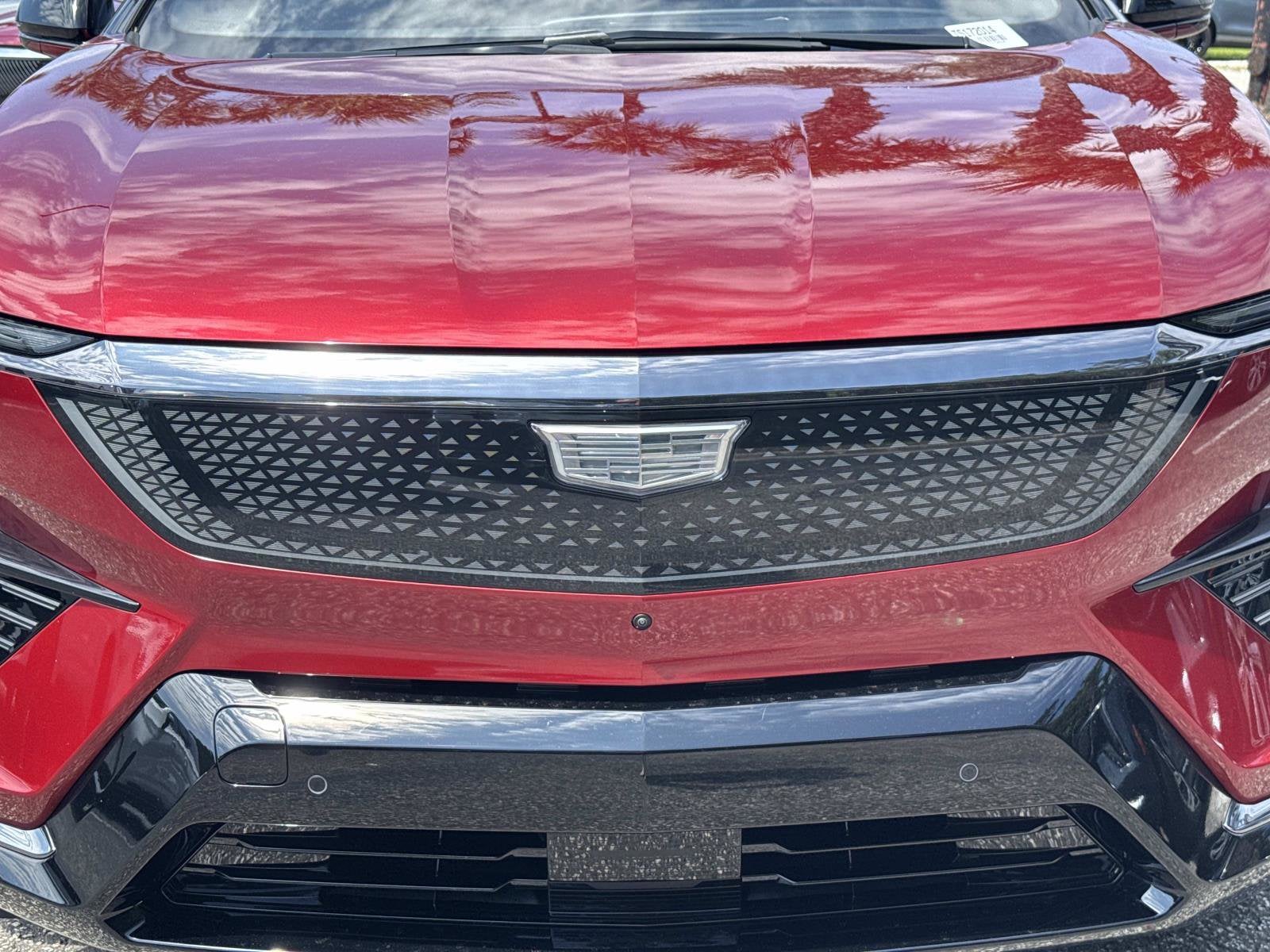 2026 Cadillac OPTIQ Sport - Photo 8