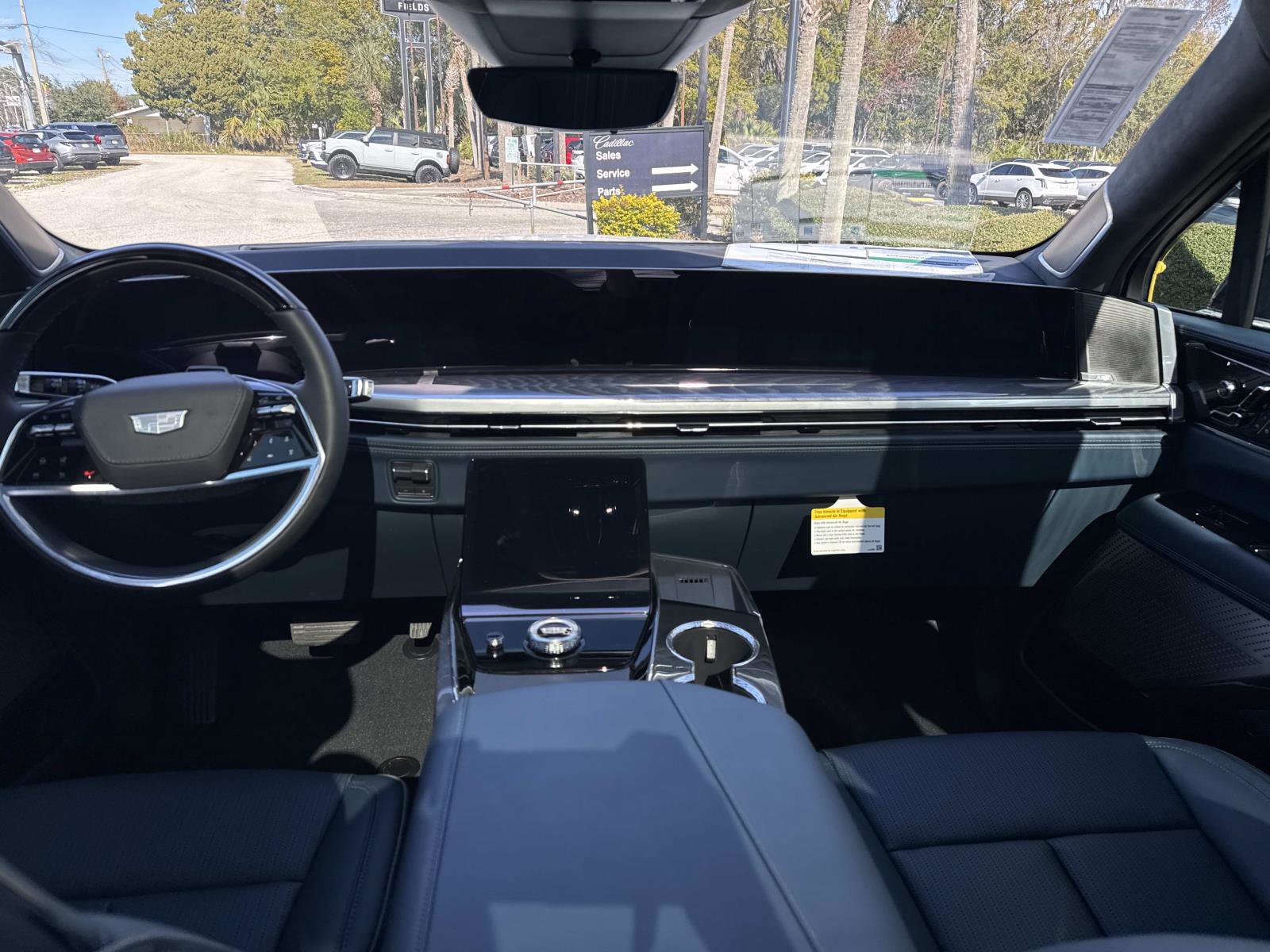 2026 Cadillac Escalade IQL Premium Luxury - Photo 17