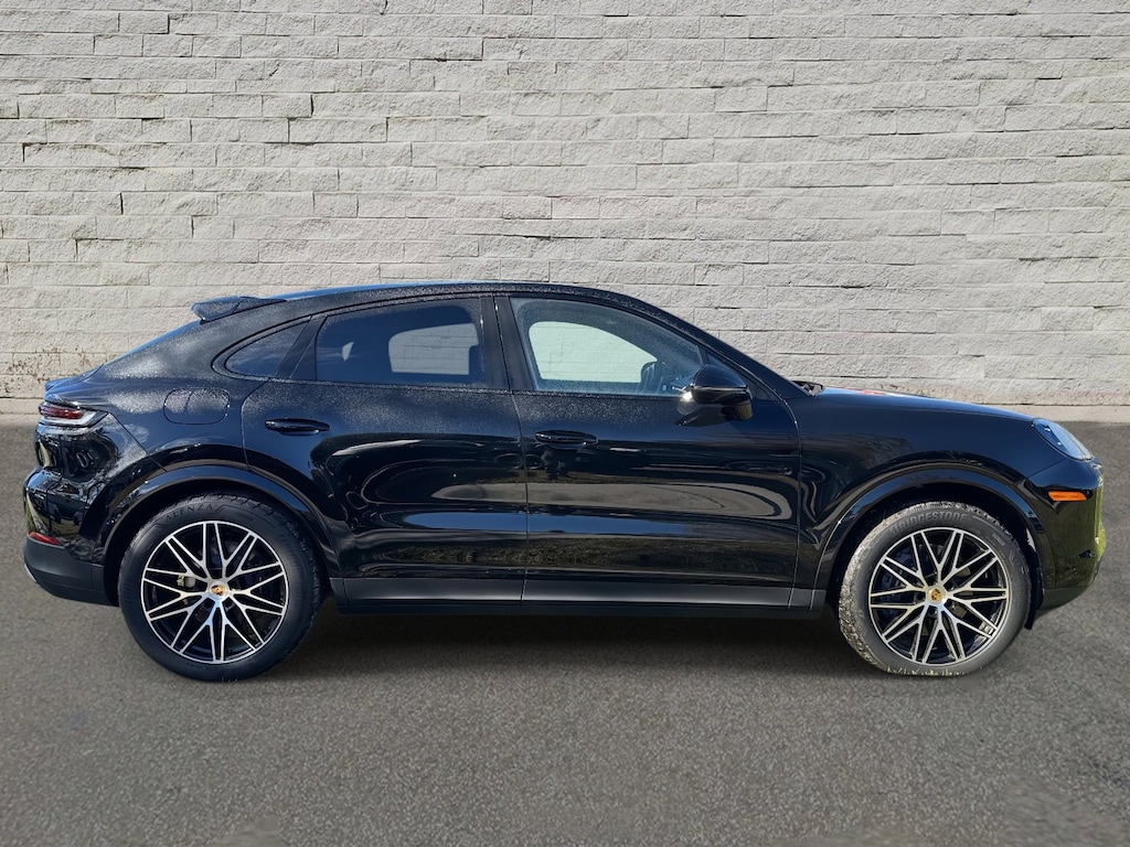 Used 2024 Porsche Cayenne NA