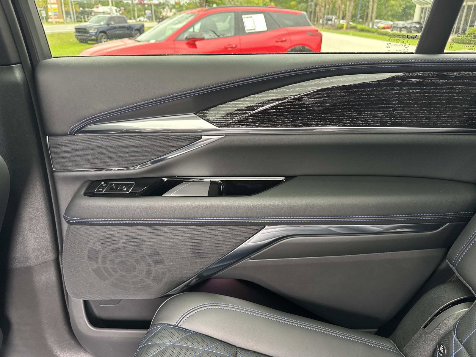 2026 Cadillac Escalade IQ Sport - Photo 15