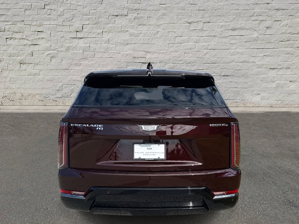 New 2025 CADILLAC ESCALADE IQ Sport 1 SUV