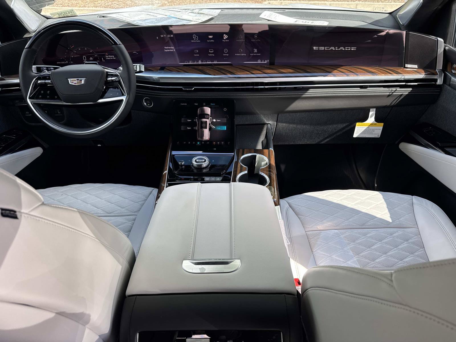 2026 Cadillac Escalade Platinum Sport - Photo 26