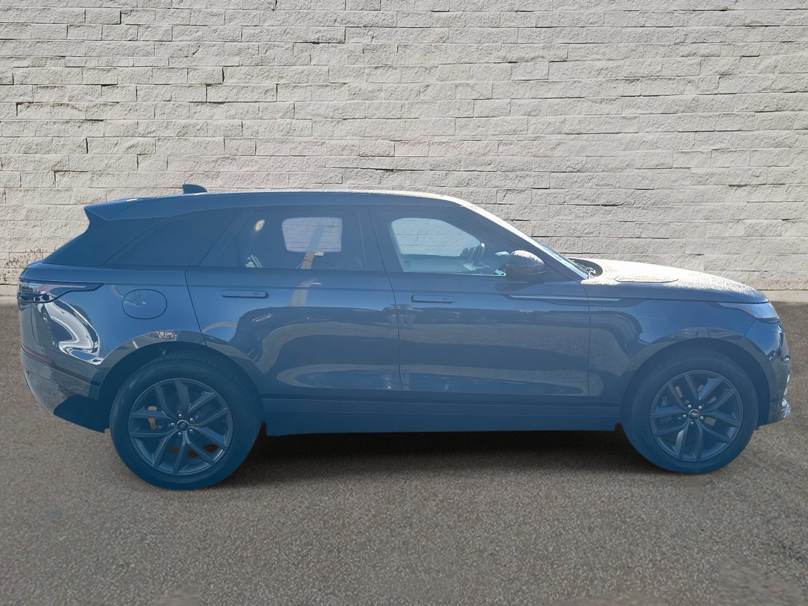 2024 Land Rover Range Rover Velar SE photo 4