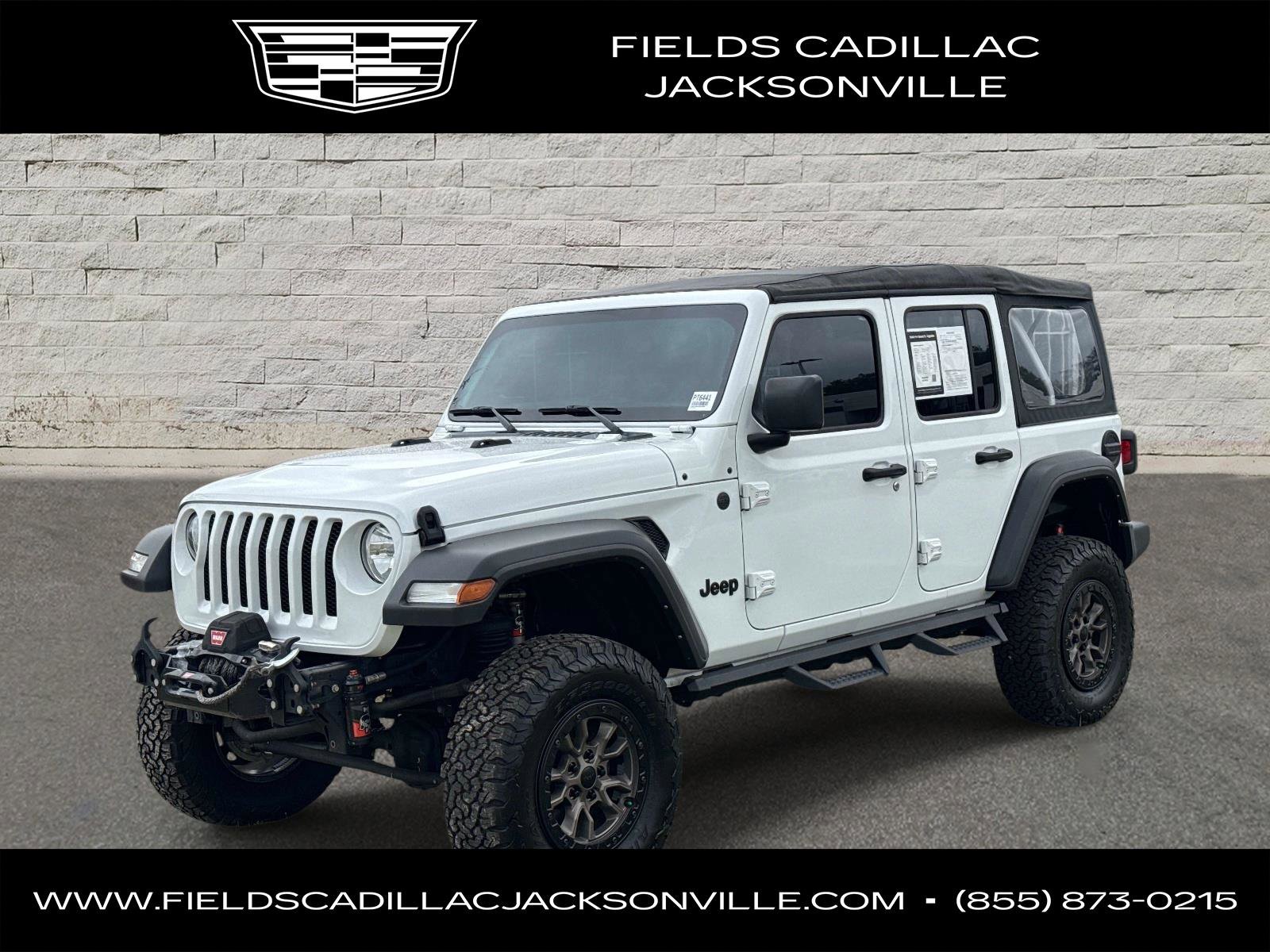 2023 Jeep Wrangler Sport's photo