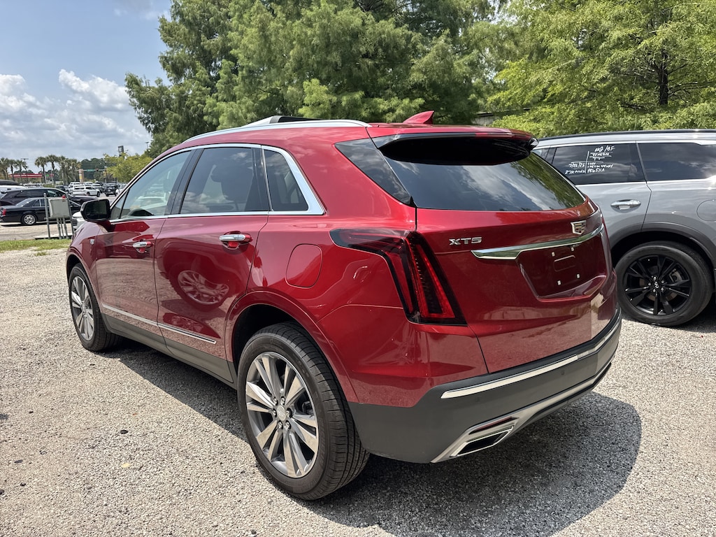 Used 2025 CADILLAC XT5 Premium Luxury SUV