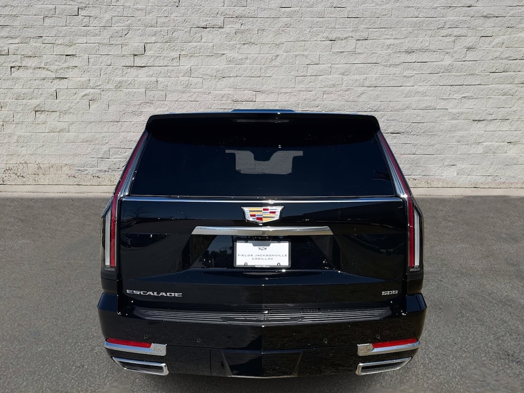 New 2026 CADILLAC Escalade Luxury SUV