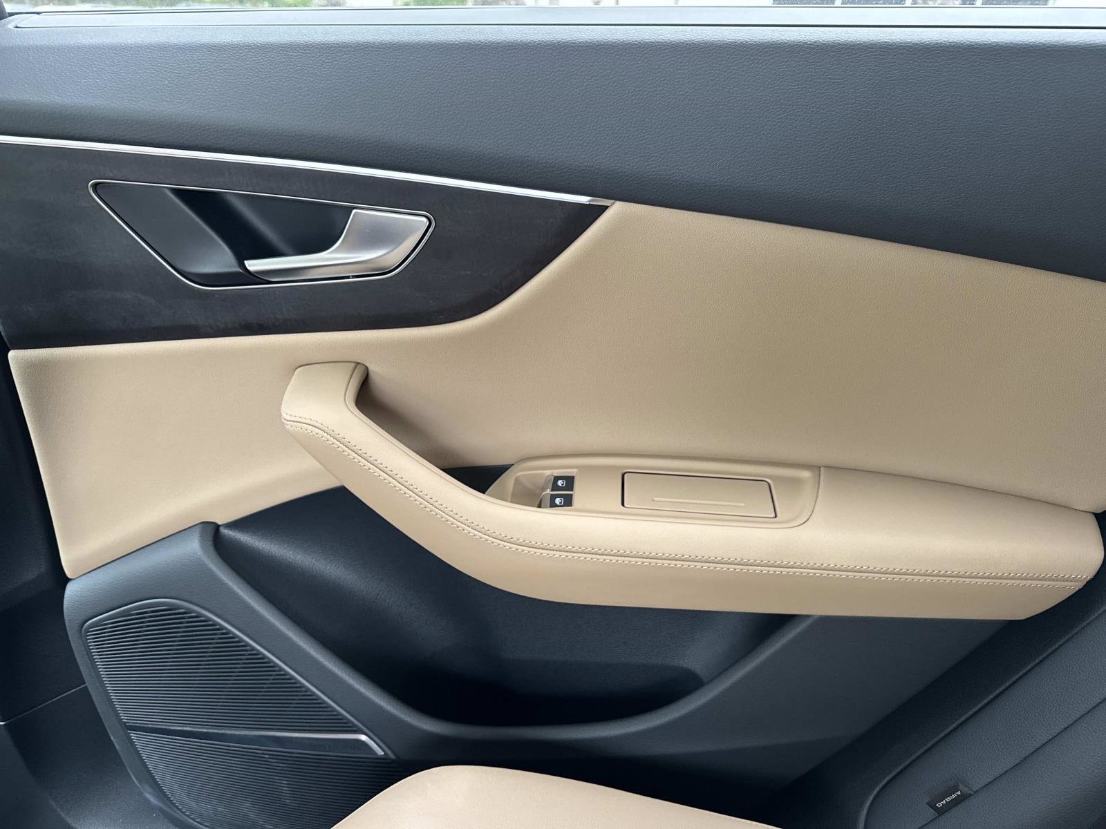 2023 Audi Q8 Premium Plus - Photo 15