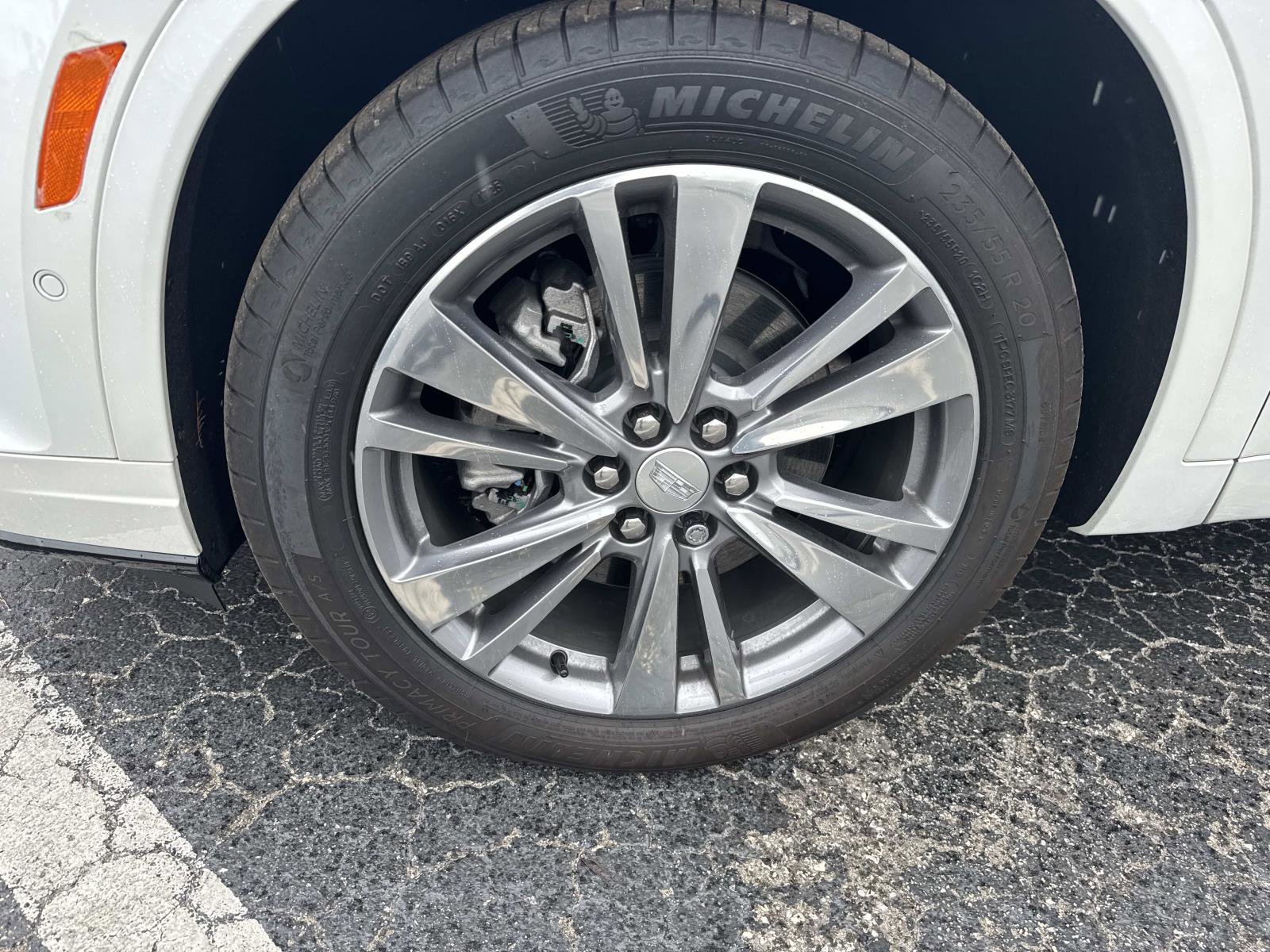 2025 Cadillac XT6 Premium Luxury - Photo 10