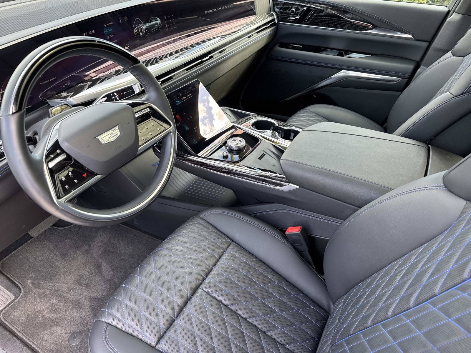 2025 Cadillac Escalade IQ Sport 1 - Photo 23