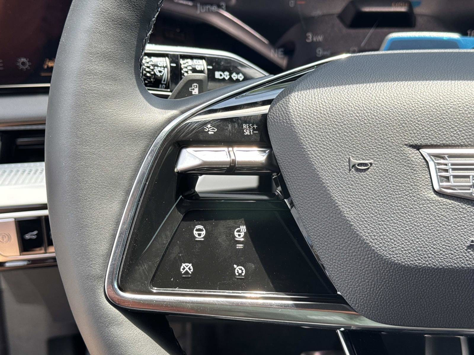 2026 Cadillac OPTIQ Sport - Photo 17