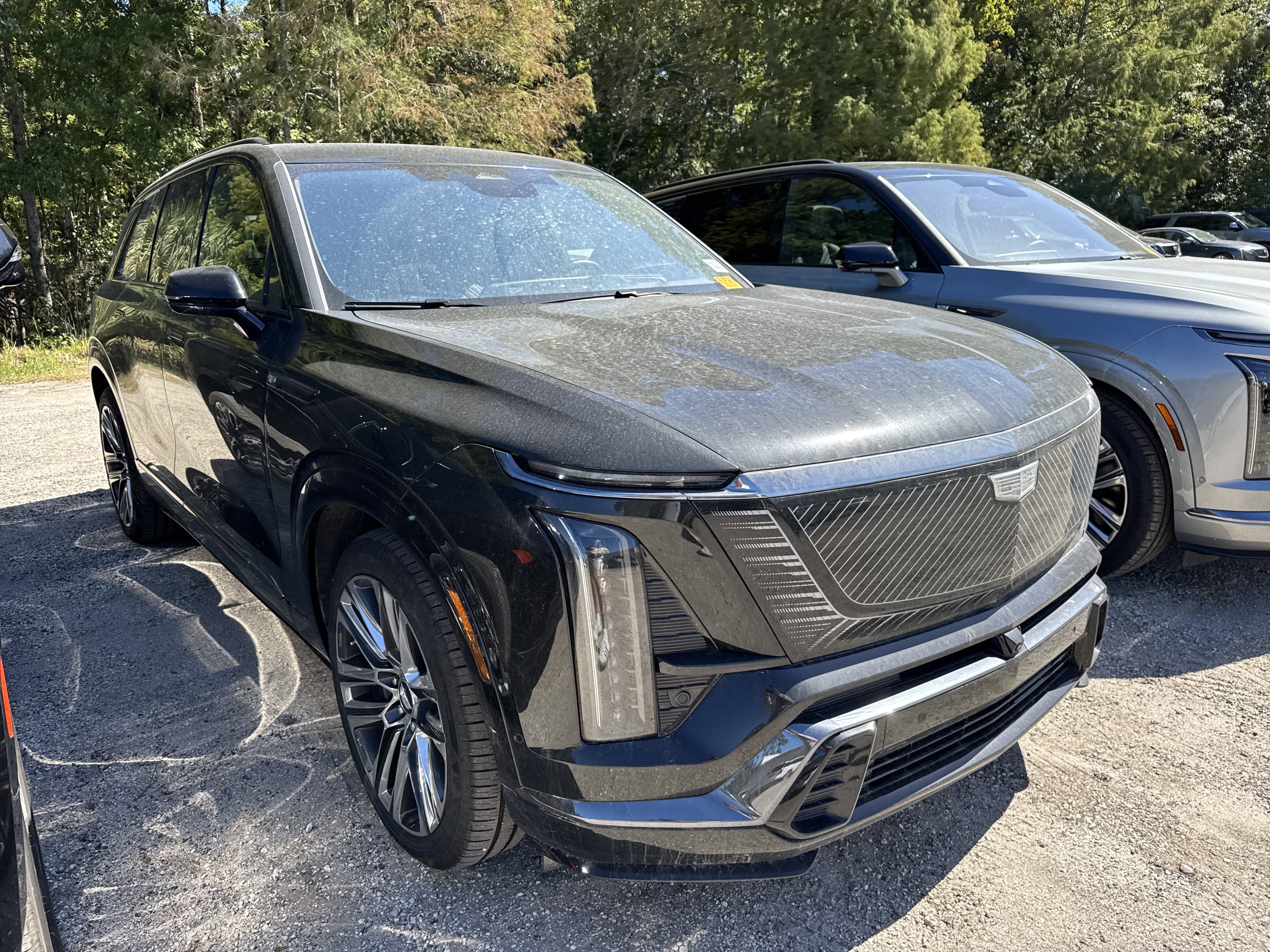 Used 2026 CADILLAC VISTIQ Platinum SUV