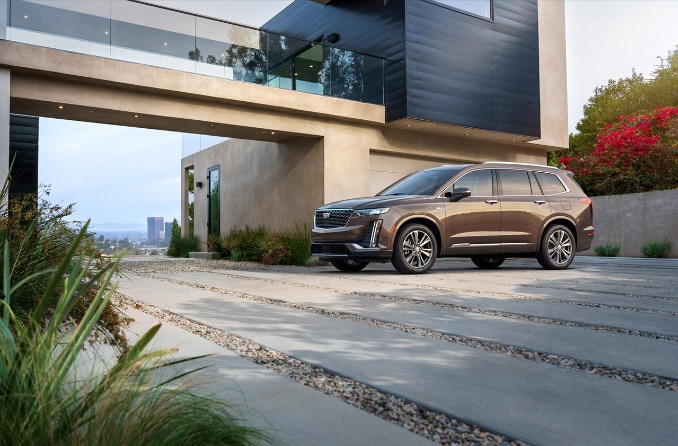 2020_Cadillac_XT6_PremiumLuxury-678x446.jpg