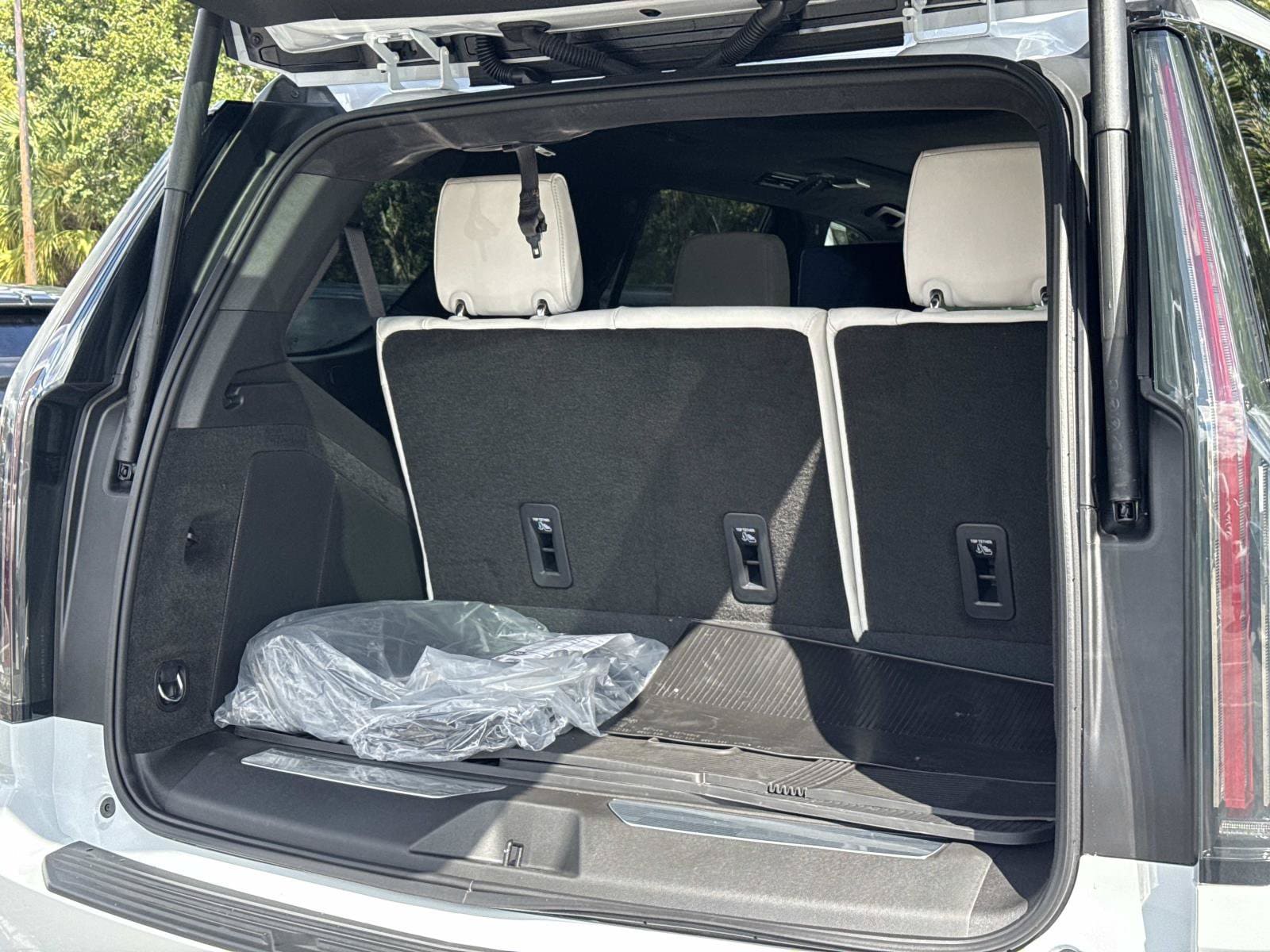 2026 Cadillac Escalade Platinum Sport - Photo 27