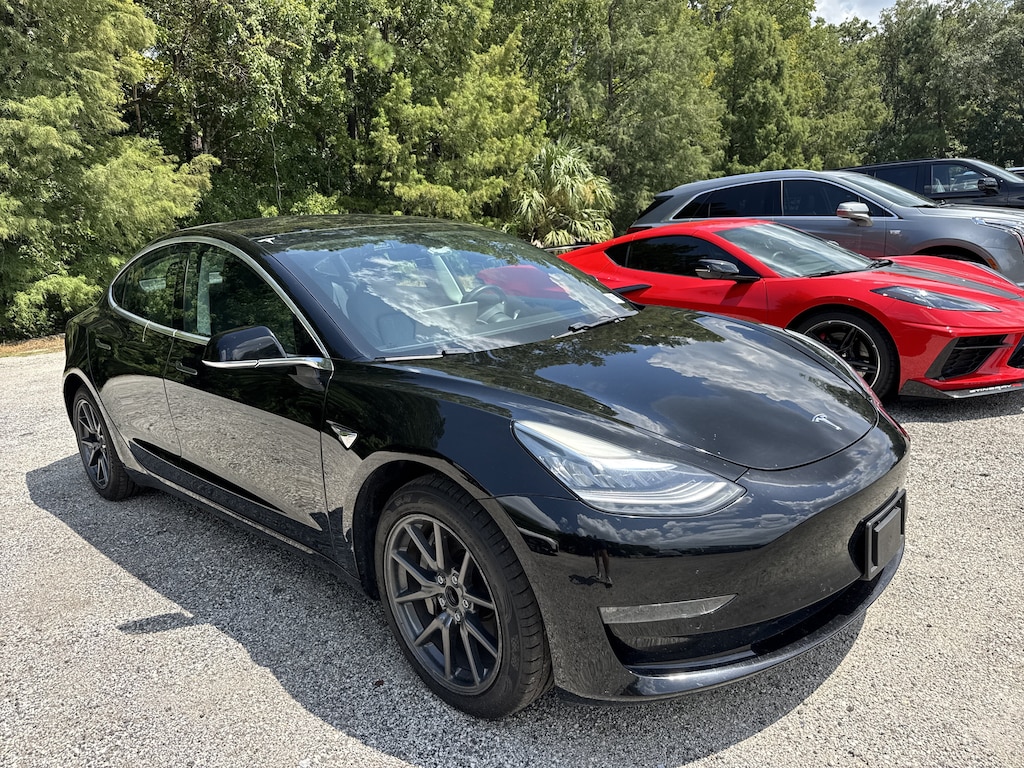 Used 2019 Tesla Model 3 Mid Range