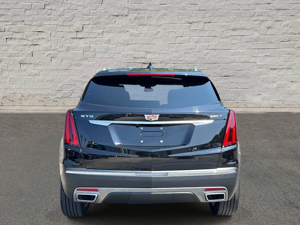 Used 2025 CADILLAC XT5 Premium Luxury SUV