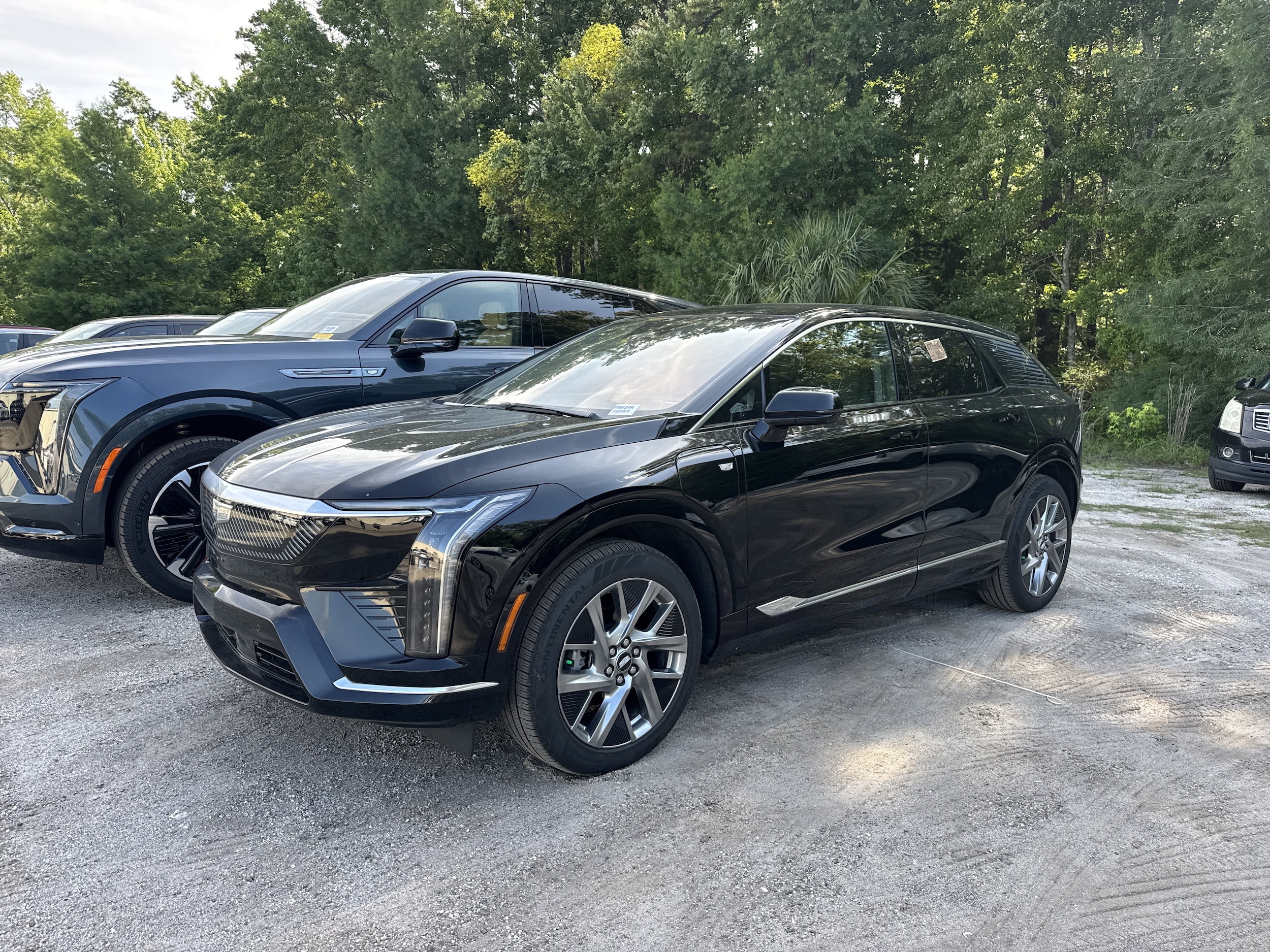 2025 Cadillac Optiq Luxury 2 AWD's photo