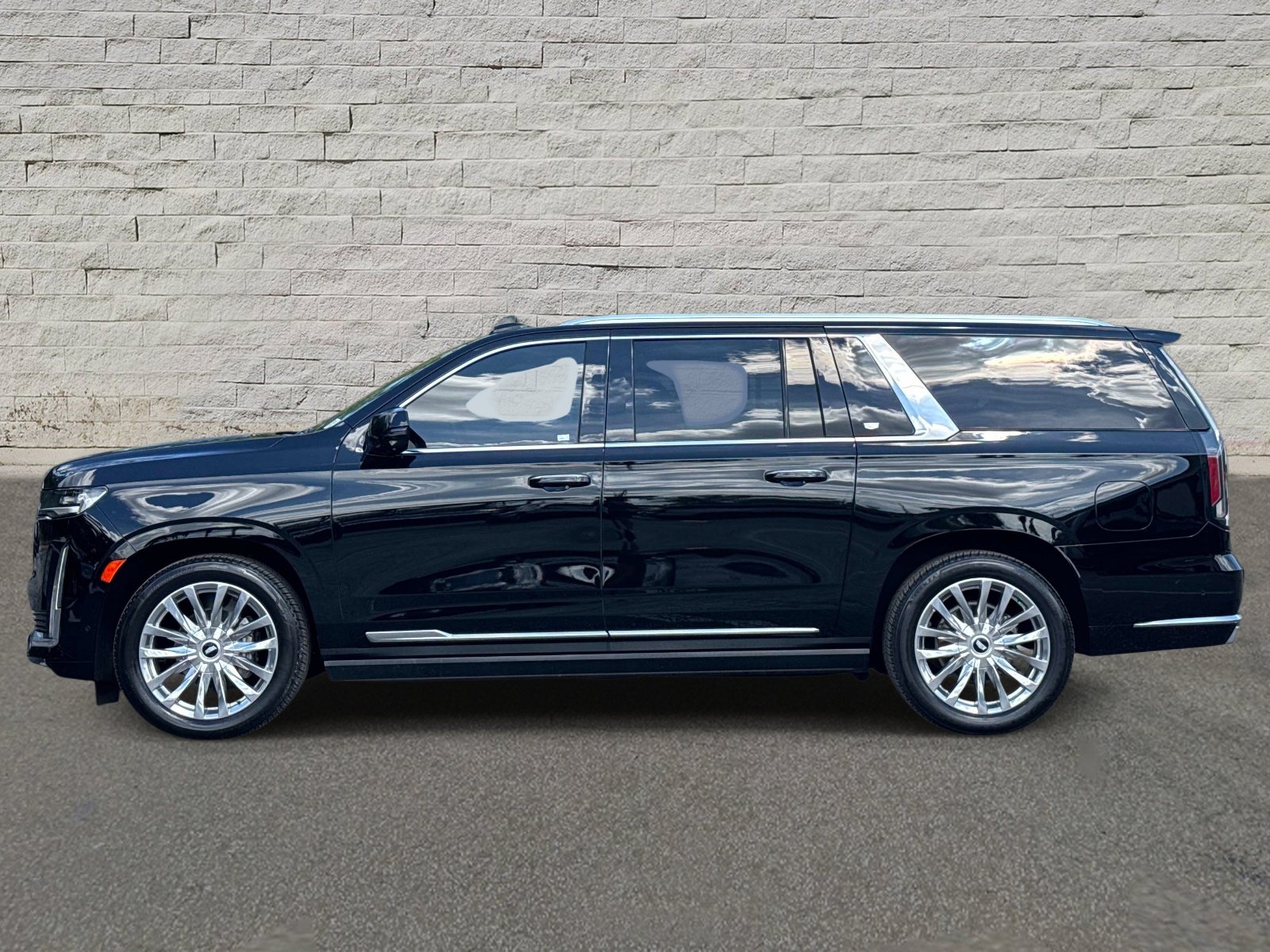 Used 2024 CADILLAC Escalade ESV Premium Luxury SUV