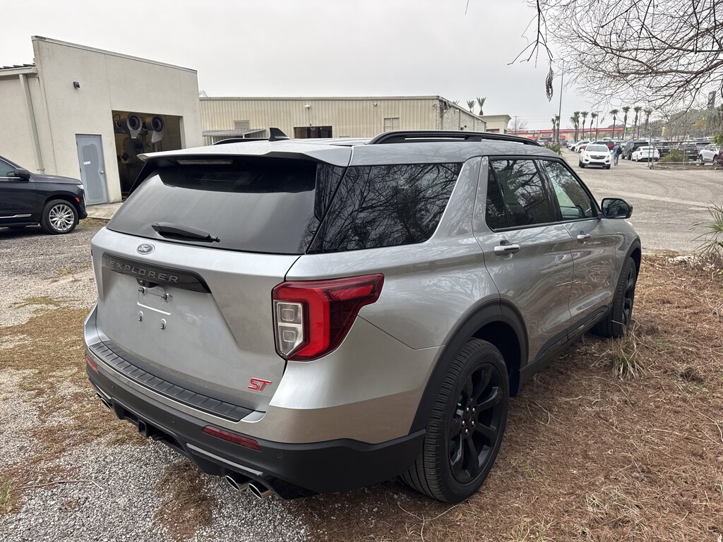 Used 2024 Ford Explorer ST