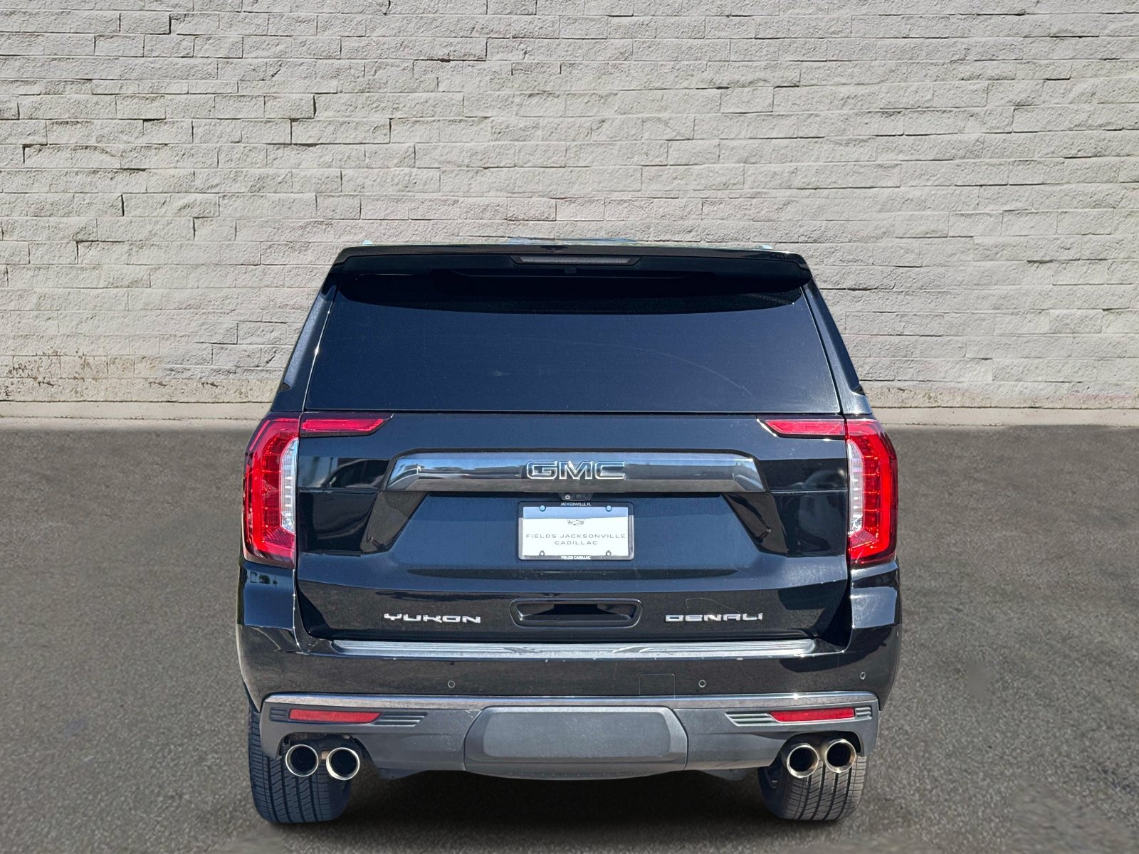 Used 2024 GMC Yukon Denali Ultimate SUV