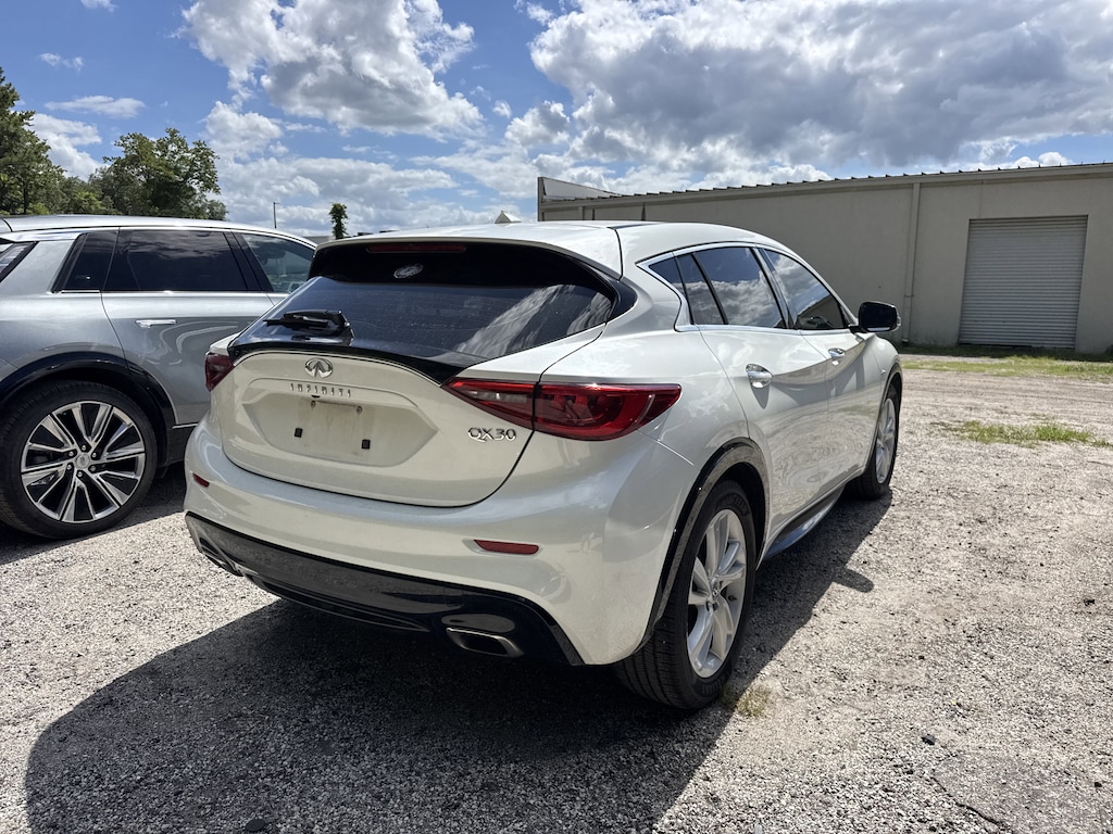 Used 2018 INFINITI QX30 Luxury