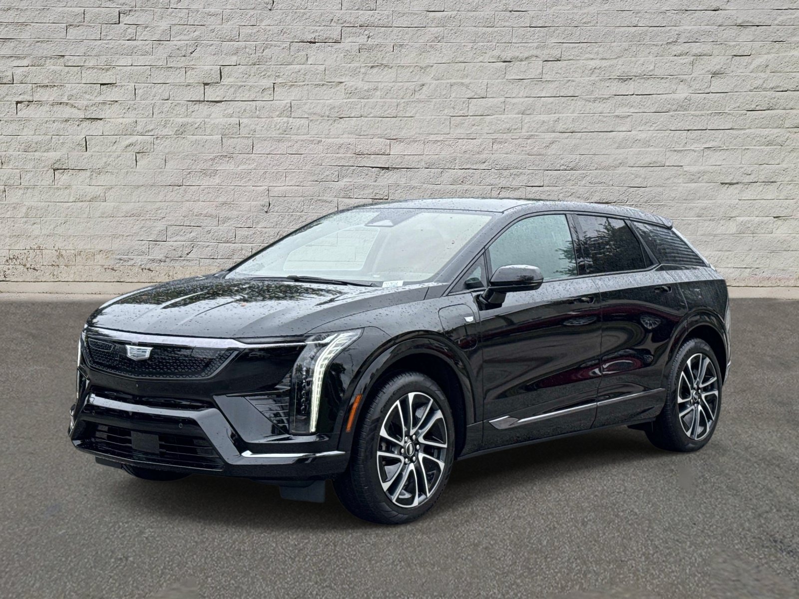 Black Raven 2026 Cadillac OPTIQ SUV / Crossover Rear-Wheel Drive Automatic