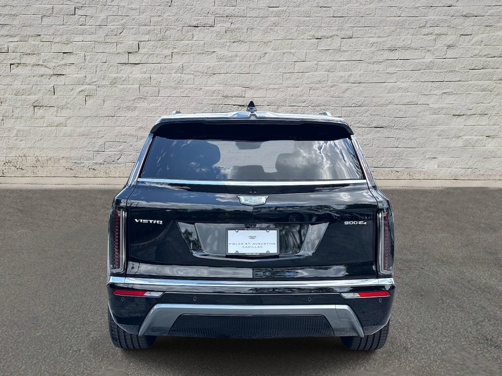 Certified 2026 CADILLAC VISTIQ Luxury SUV