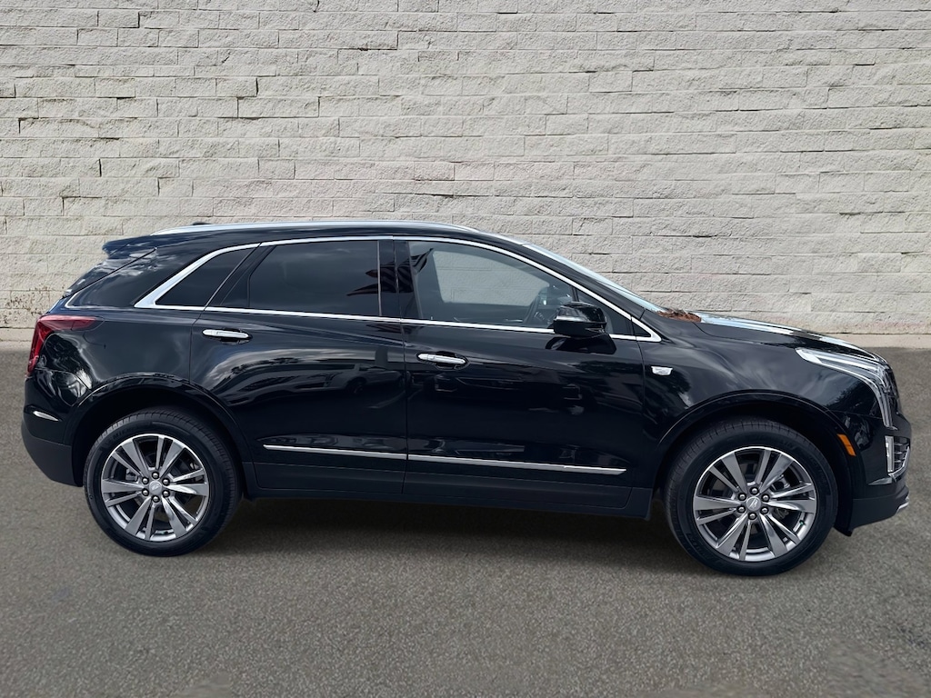 Certified 2025 CADILLAC XT5 Premium Luxury SUV