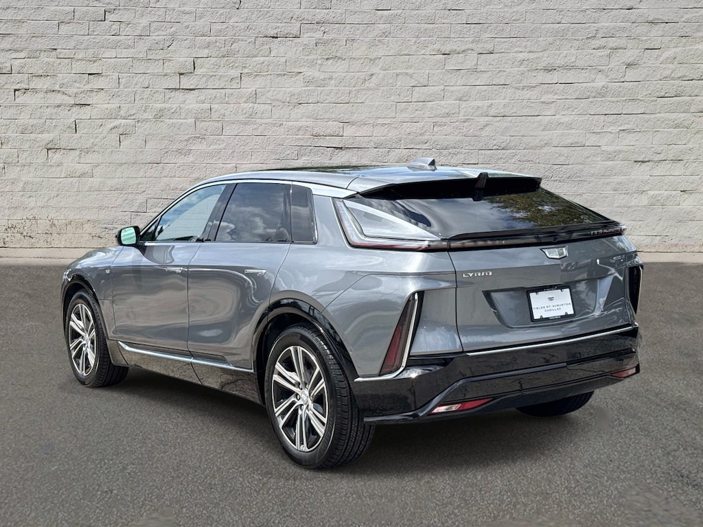 Used 2023 CADILLAC LYRIQ RWD Luxury SUV