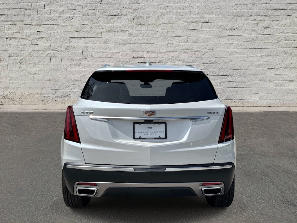 New 2026 CADILLAC XT5 Premium Luxury SUV