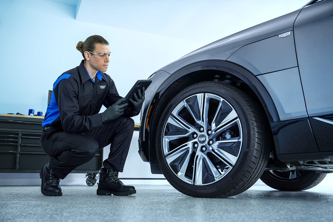 cadillac-tire-check-hmm.jpg