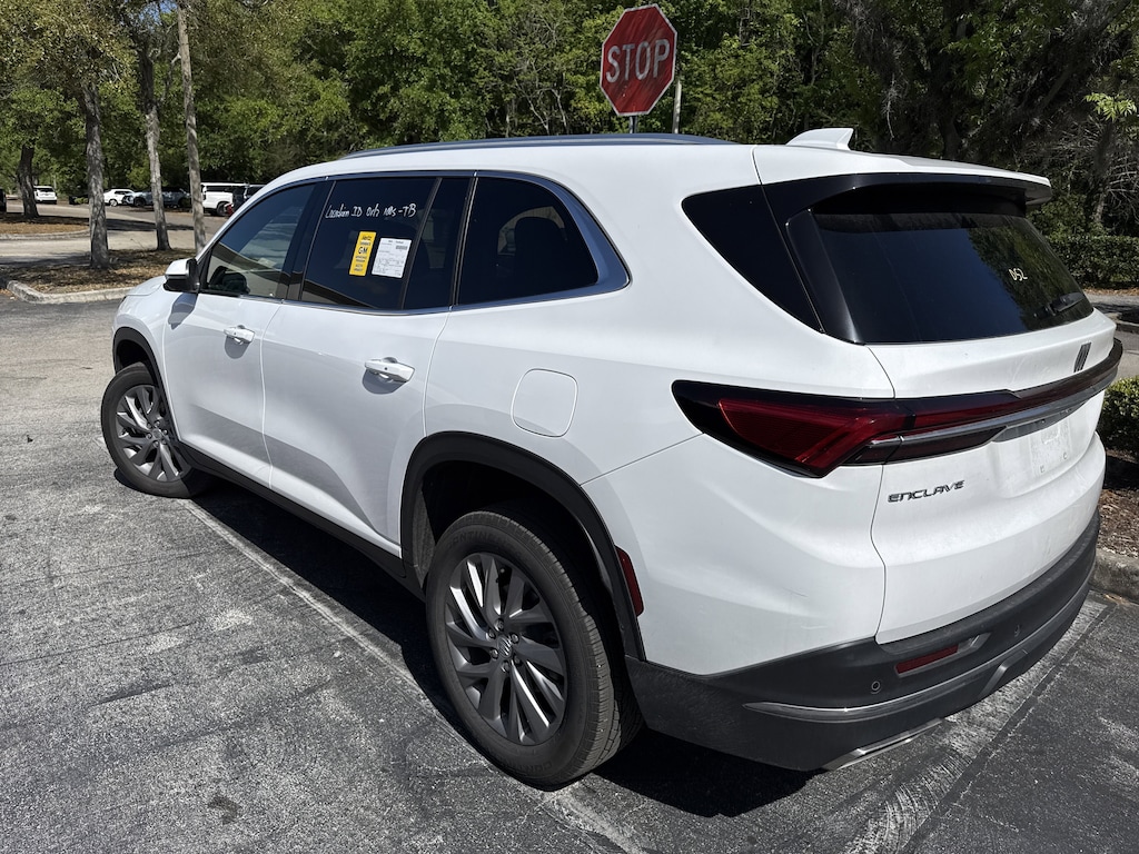 Used 2025 Buick Enclave Preferred SUV