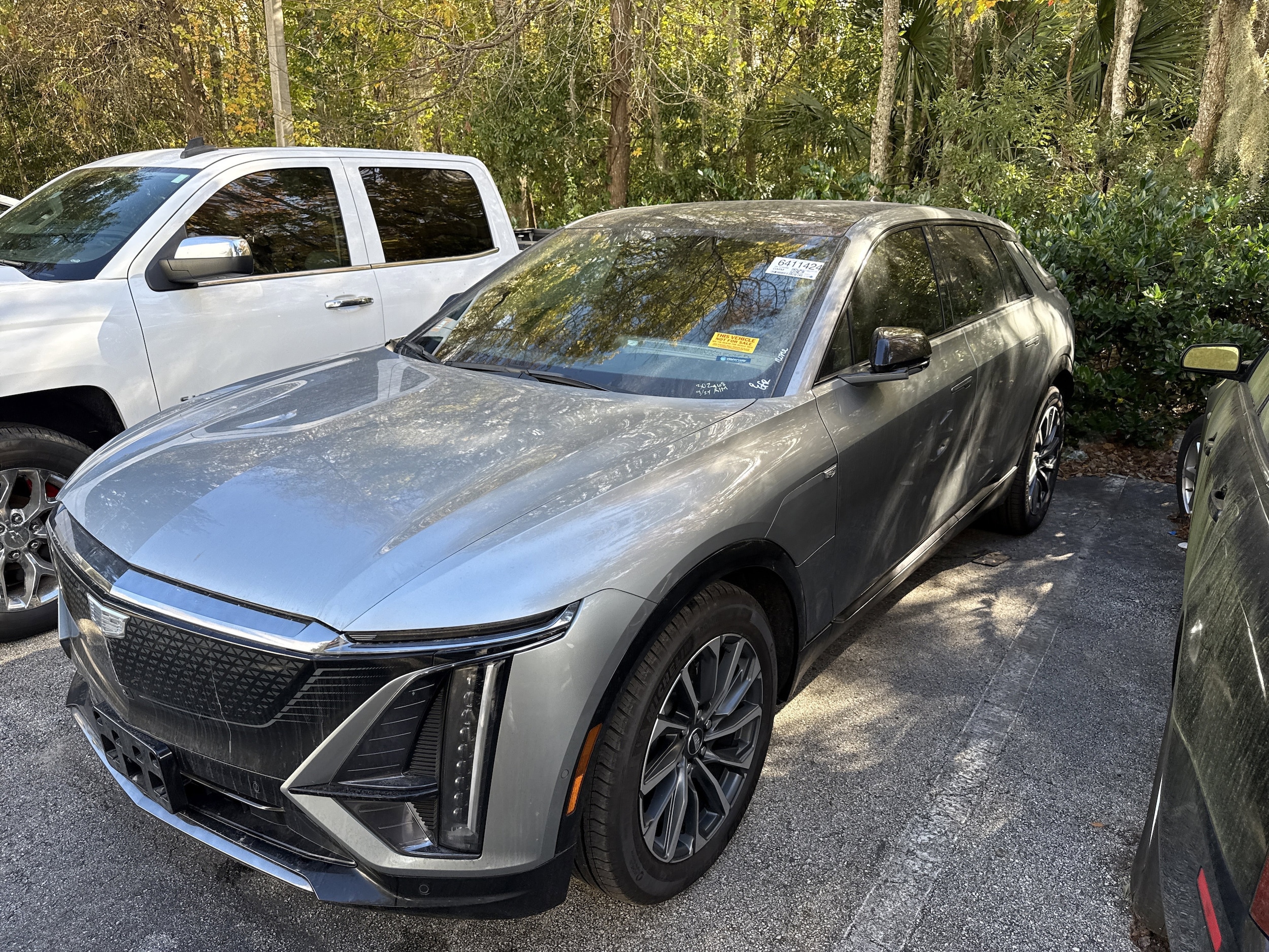 2025 Cadillac LYRIQ Sport 2's photo