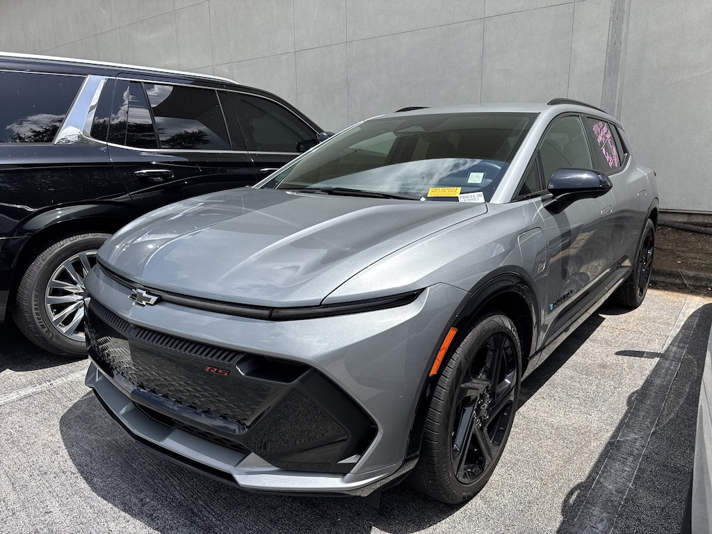 Used 2025 Chevrolet Equinox EV RS SUV
