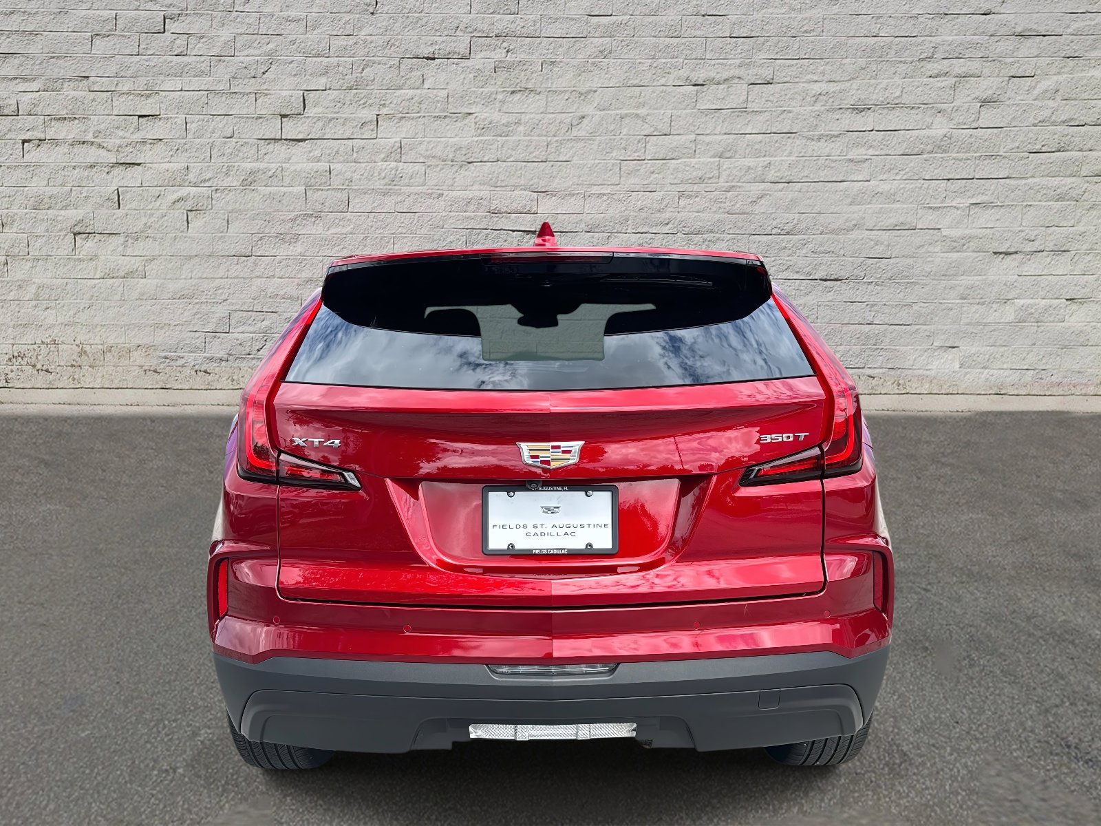 2024 Cadillac XT4 Luxury photo 4
