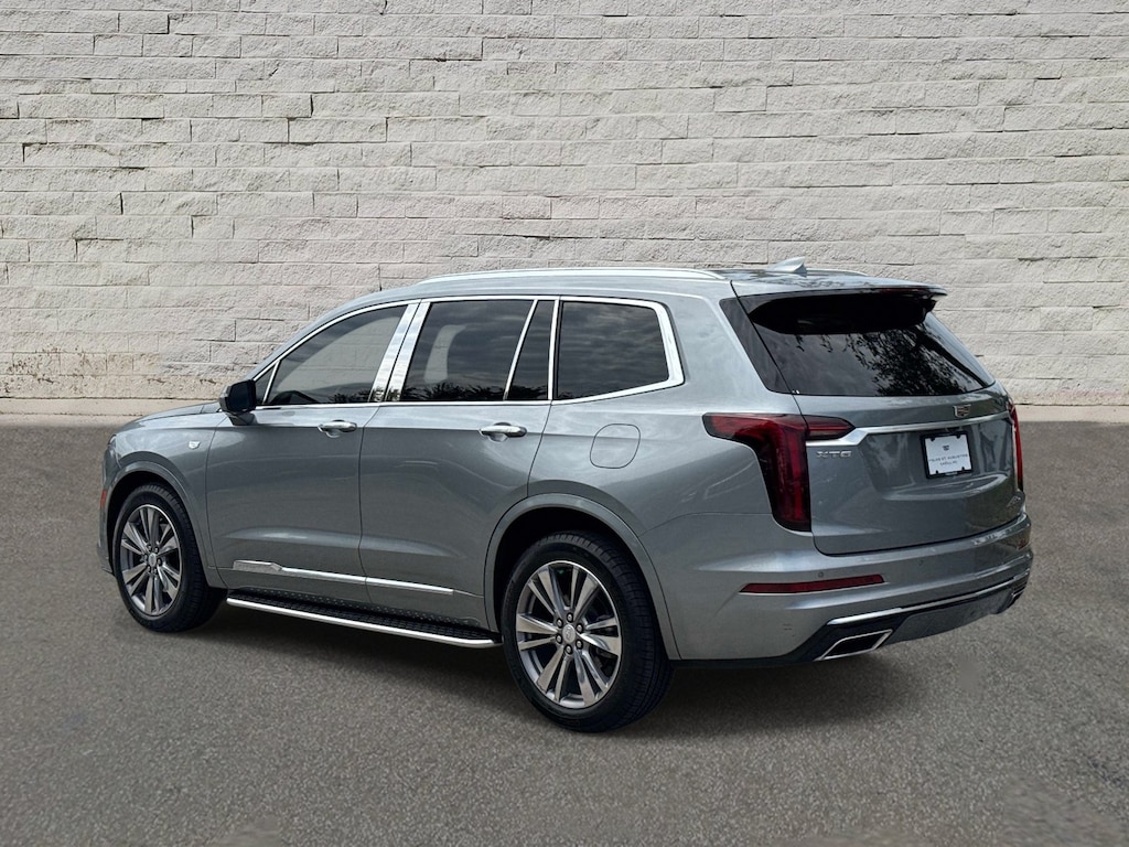 Used 2025 CADILLAC XT6 Premium Luxury SUV