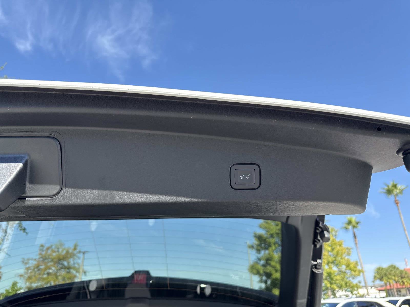 2025 Cadillac LYRIQ Sport 1 - Photo 13