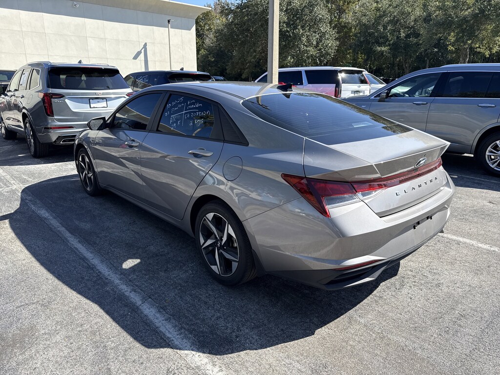 Used 2023 Hyundai Elantra SEL Sedan