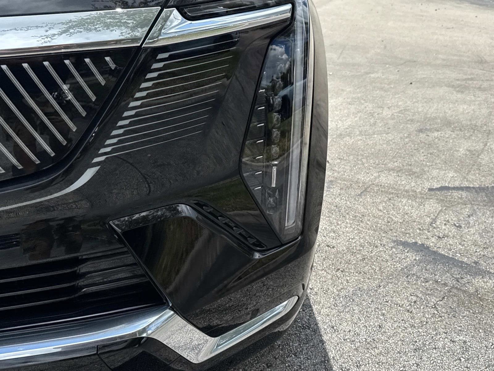 2026 Cadillac Escalade IQL Luxury - Photo 9